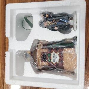 Department56 "Brixton Road Watchman"